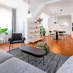 With Breathtaking View Daire Prag