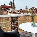 דירה With Breathtaking View פראג