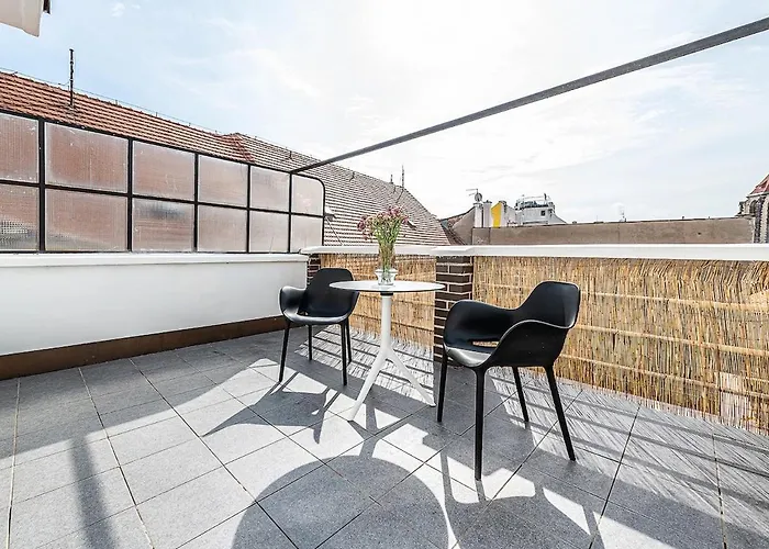 Appartamento With Breathtaking View Praga